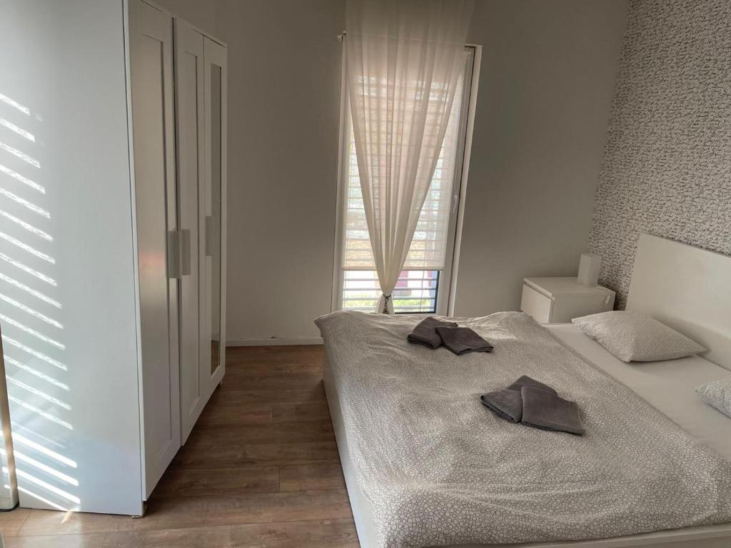 Postel nebo postele na pokoji v ubytování Apartmán v centre Michaloviec