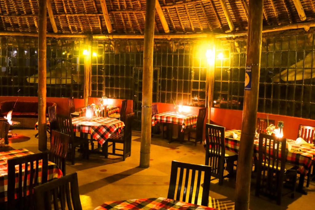 Restaurace v ubytování Maili Saba Camp