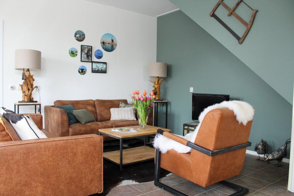 Posezení v ubytování Grytmanshoeve, Vakantiehuis met glamping