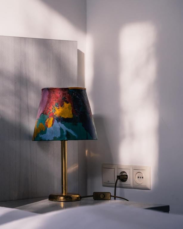 Postel nebo postele na pokoji v ubytování Berlin ART Hotel