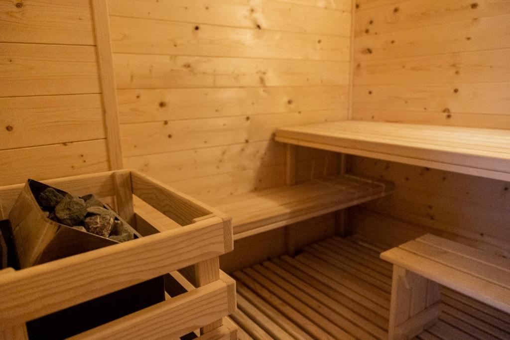 Galerija fotografija objekta Vacation house Kula u gradu 'Jasenak'