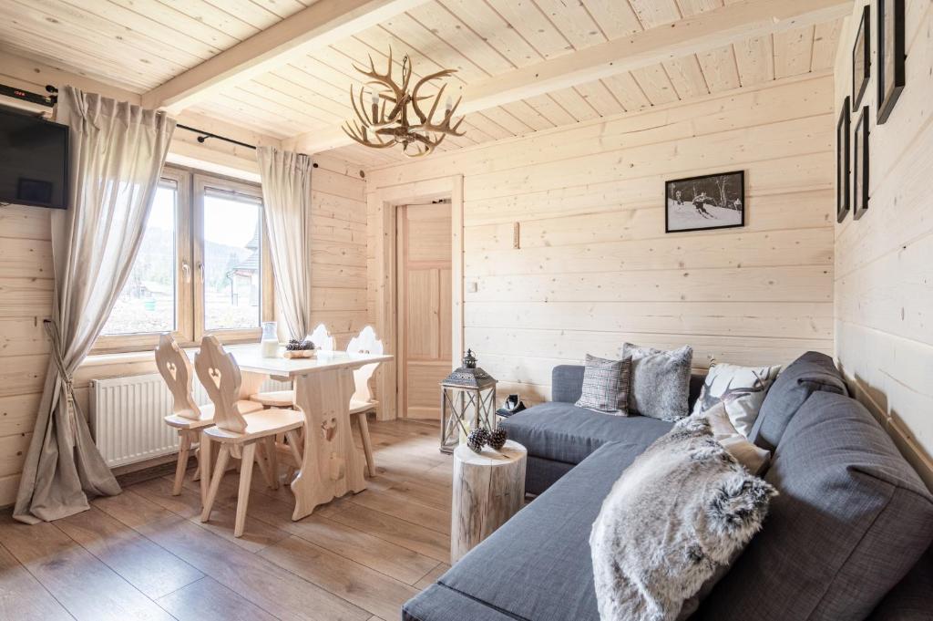 Góralska Chata przy Dolinie Chochołowskiej - Apartamento De Dos Dormitorios