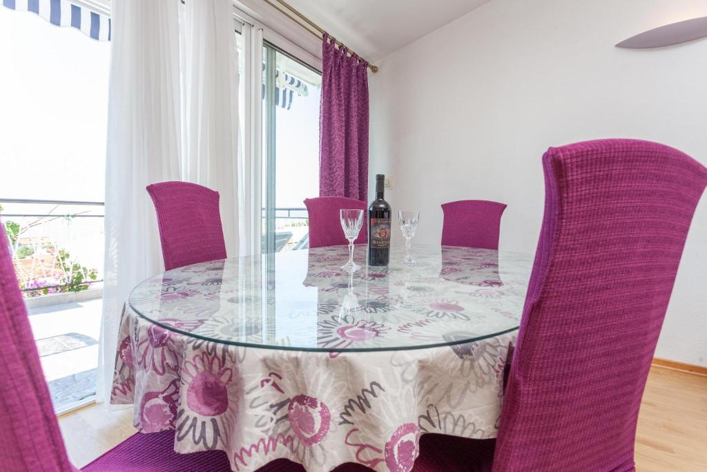 Fotografia z galérie ubytovania Apartman Prlić 3 v destinácii Makarska