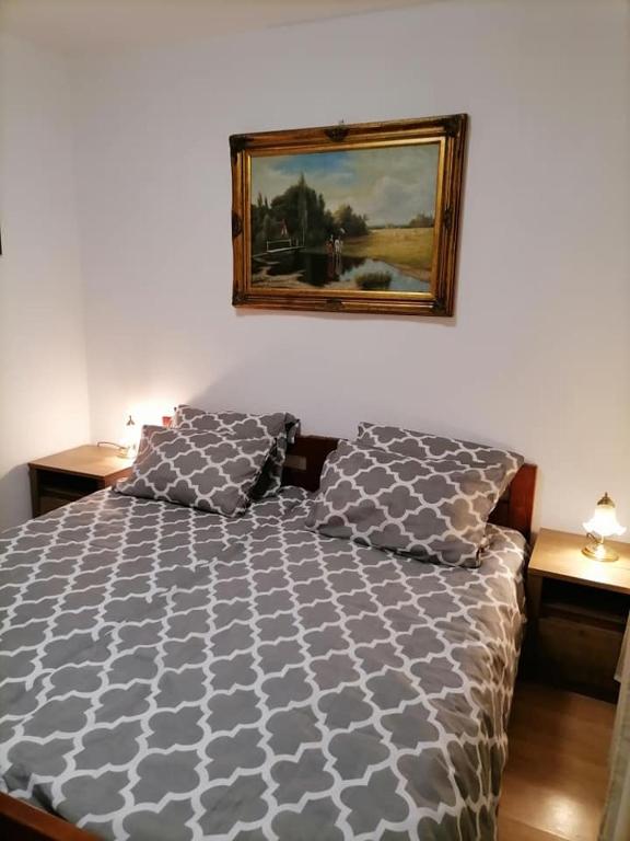 Posteľ alebo postele v izbe v ubytovaní Apartmani Marina Poreč