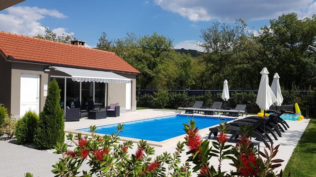 VILLA MAGNOLIA by Split