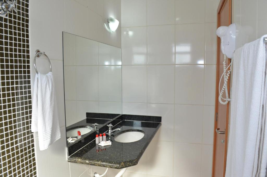  Hotel Grande Minas