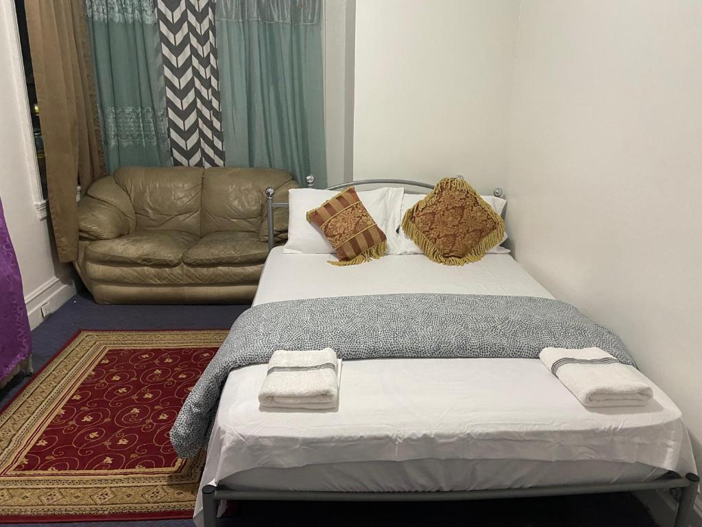 A Sweet Room in Queens