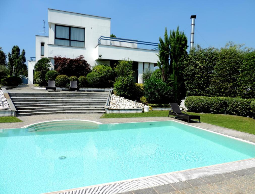 Arosio Hotel