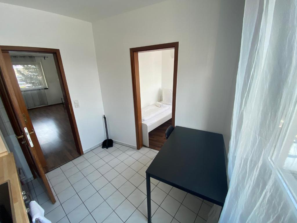 Offenbach Center Residenz - Appartamento Con Due Camere Da Letto