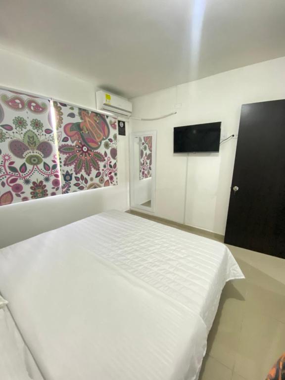 RG AMOBLADOS - One-Bedroom Apartment