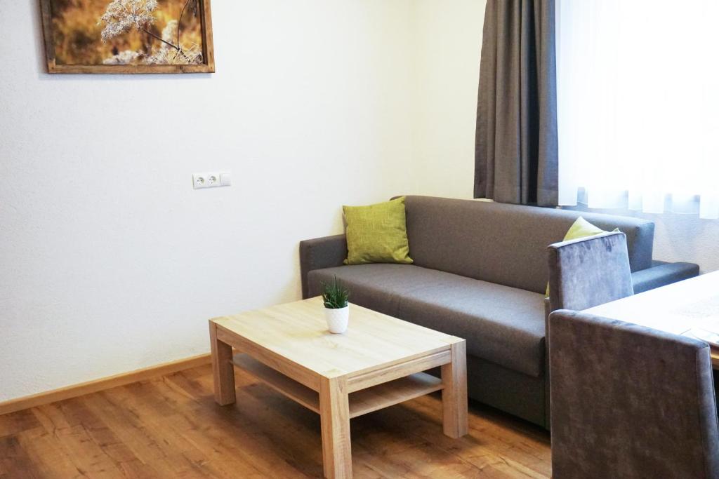 Posedenie v ubytovaní Ferienwohnung Ladner