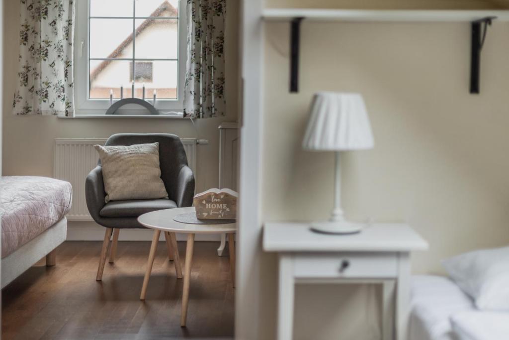 APARTAMENTY "LA VILLA" z narciarnią, prywatnym parkingiem, klimatyzacją, ogrodem, blisko centrum - 5