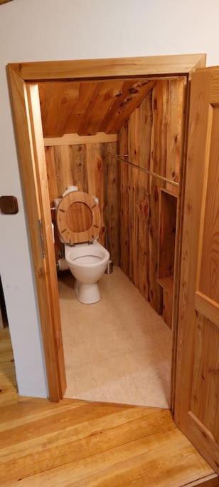 Fotografie z fotogalerie ubytování CHALET BORŮVKA - biofarma na samotě v lesích v destinaci Pavlov