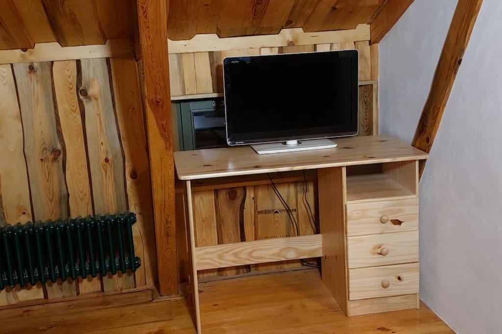 Fotografie z fotogalerie ubytování CHALET BORŮVKA - biofarma na samotě v lesích v destinaci Pavlov