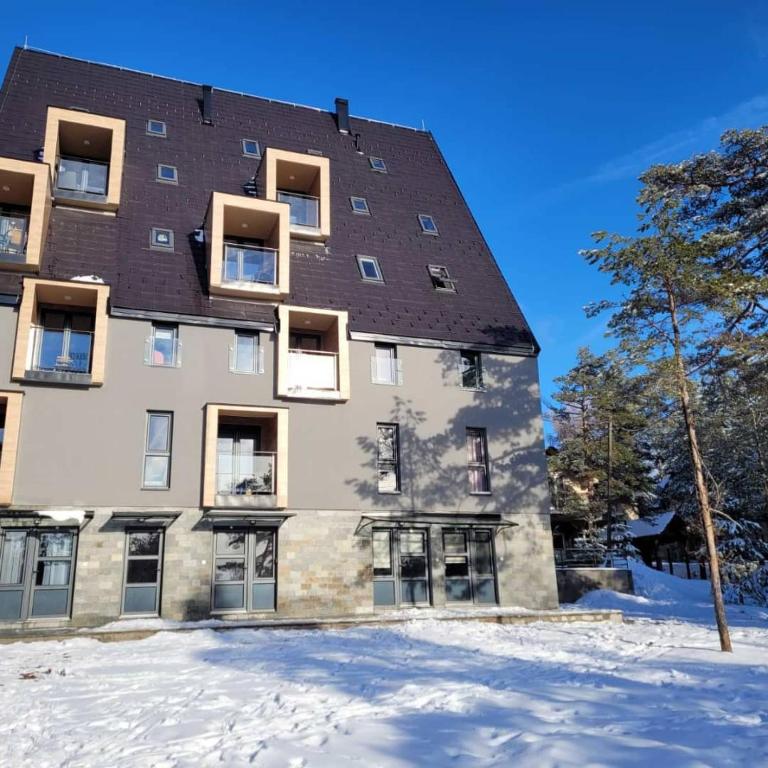 Budova, kde se apartmán nachází