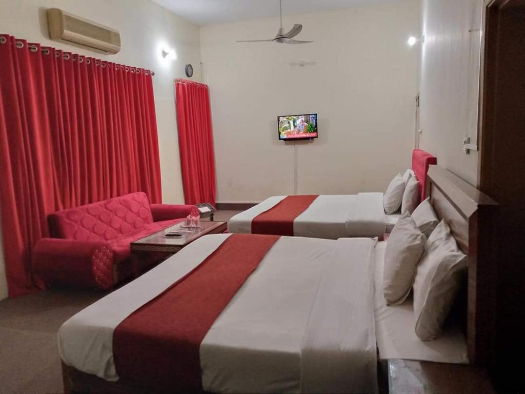 Karachi Guest House, Karachi (updated prices 2024)