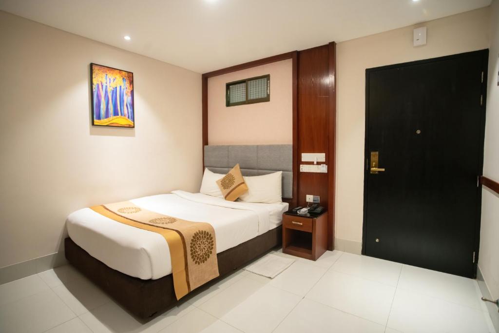 Jatra Hotel Grand Royal - Deluxe King Room