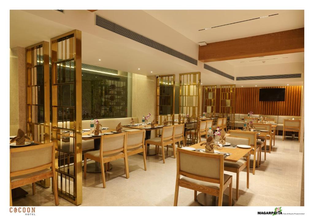 Restaurace v ubytování Cocoon Hotel
