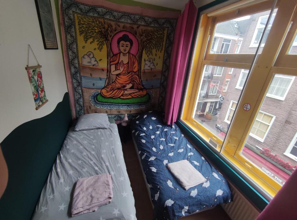Gallery image of Room Michelle, not for parties, not a hotel in Amsterdam