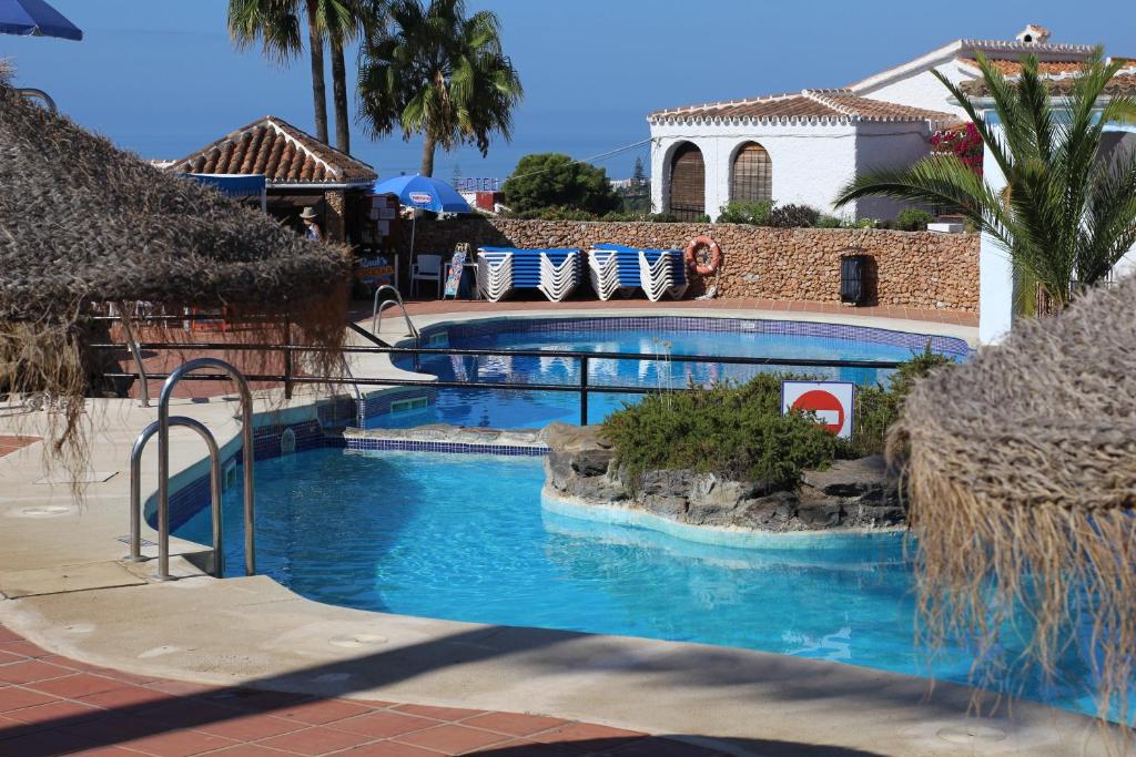 El Capistrano Village Spacious home, large terrace 내부 또는 인근 수영장