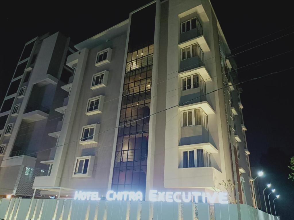 Hotel Chitra Executive, Solapur – Updated 2023 Prices