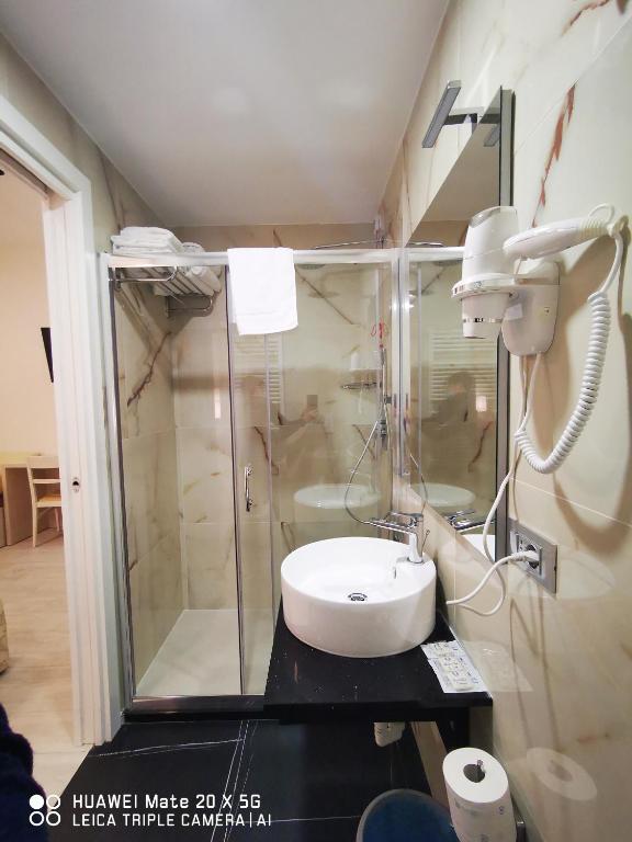 Koupelna v ubytování CSI Group - Hotel Metropoli
