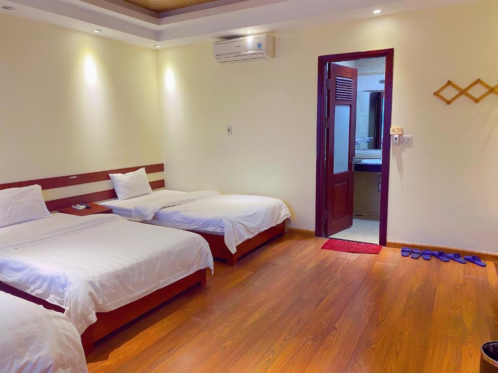 Sen Trang Hotel - Habitación Triple Estándar