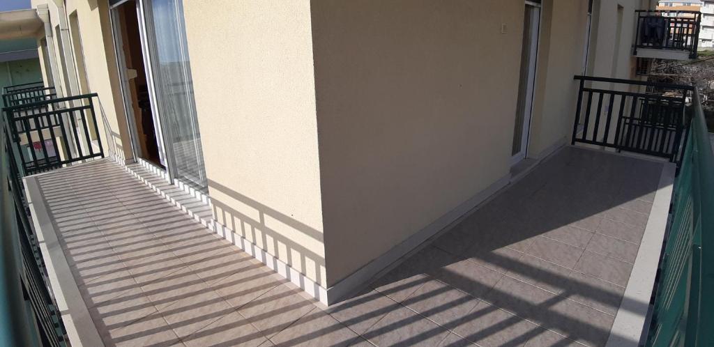 En balkon eller terrasse p&aring; Apartman Josipovic