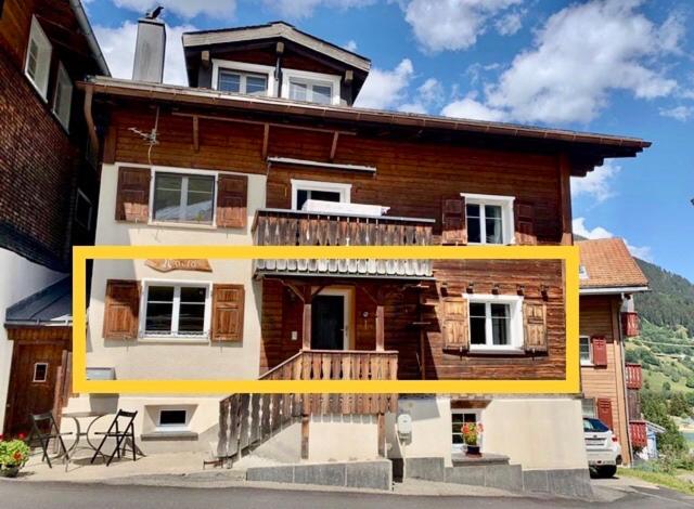 Budova, kde se apartmán nachází