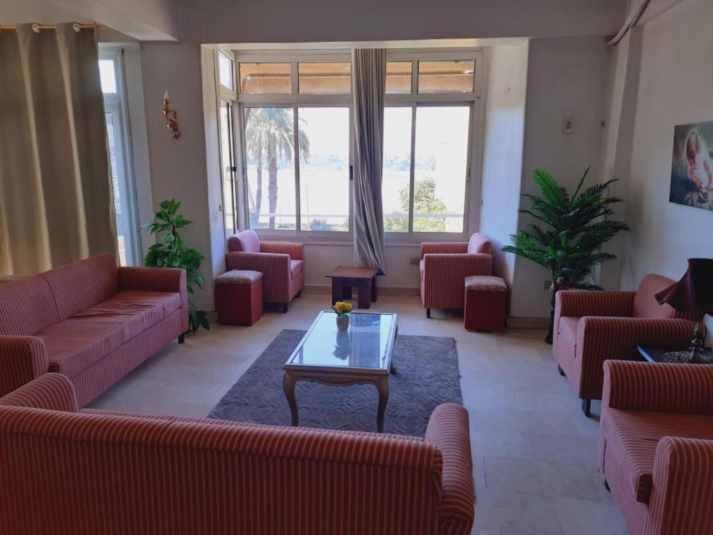 A seating area at East Luxor Apartments with Nile views