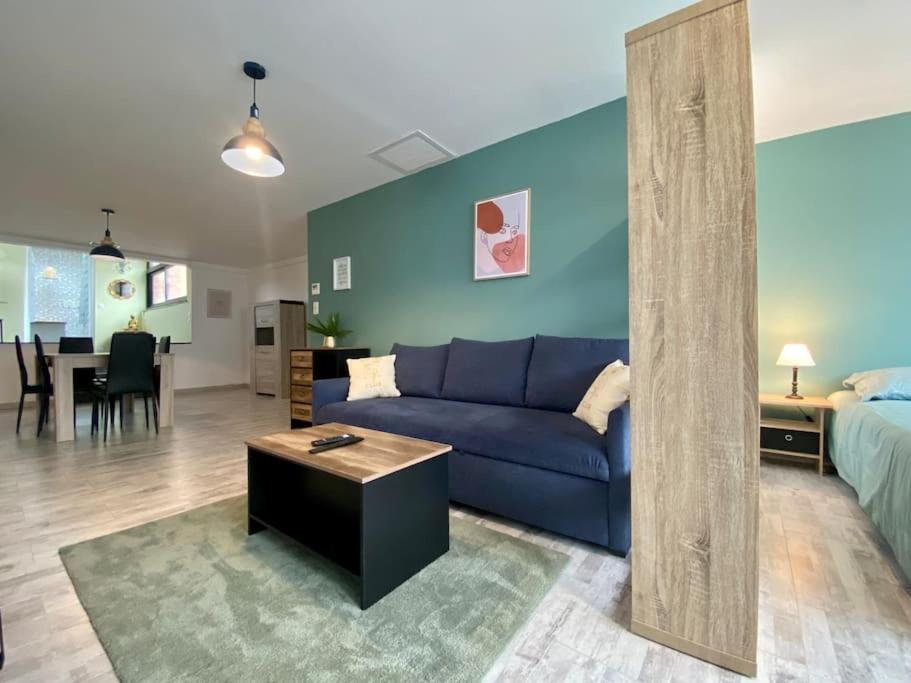L'Appartement Jebari - Esprit loft Carcassonne proche cité médiévale et aéroport