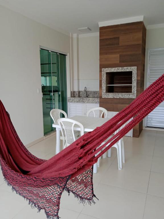 Casas para locação em Bombinhas - Casa De Dos Dormitorios
