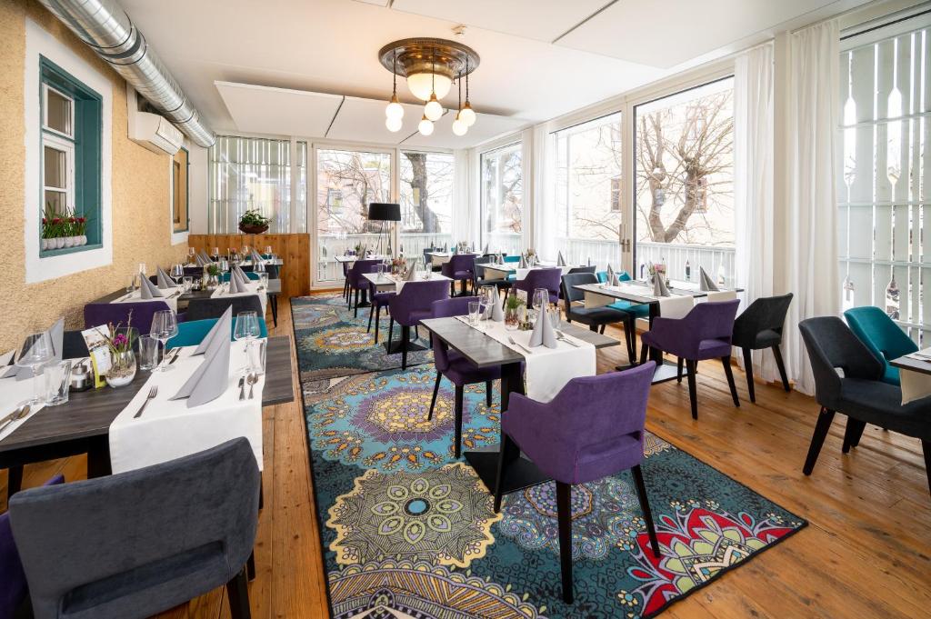 Posedenie v ubytovaní Ferienwohnung Hindenburg