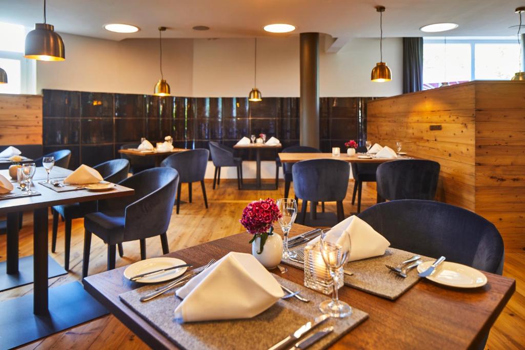 Posezení v ubytování ElzLand Hotel Pfauen WELLNESS & SPA
