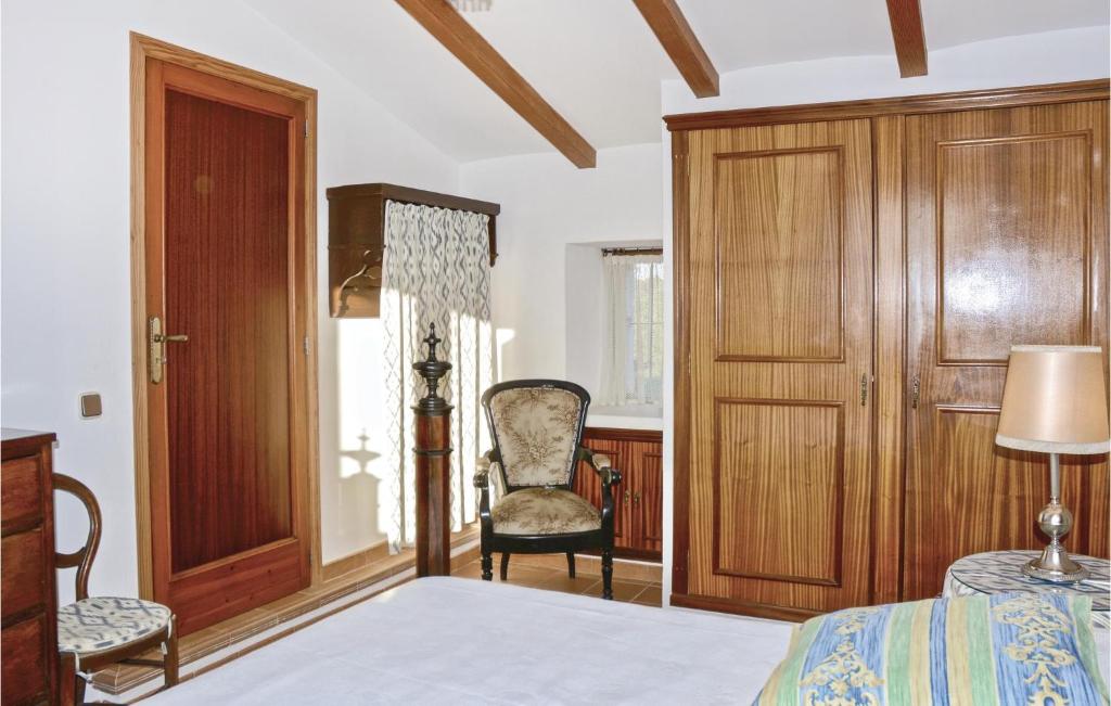 Postel nebo postele na pokoji v ubytování 1 Bedroom Gorgeous Apartment In Selva