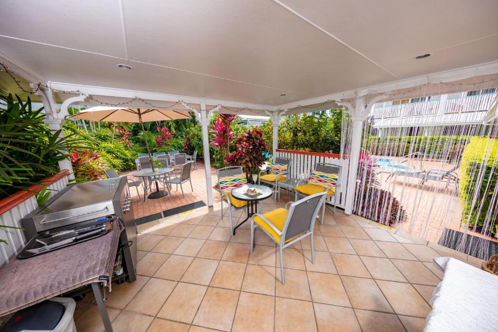 City Terraces Cairns photo