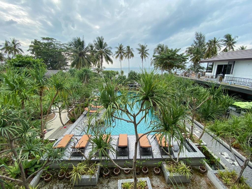 The Wynn Kohjum - 14