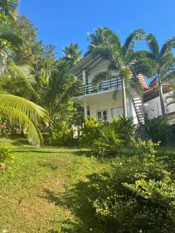 Zahrada ubytování Hiru Villa Tangalle