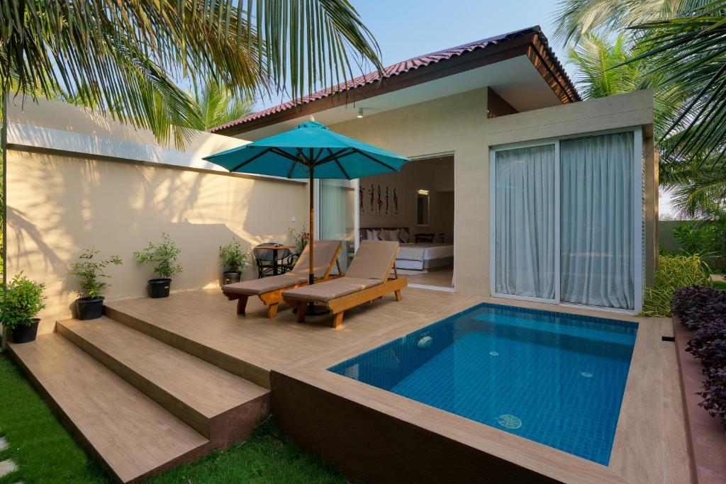 Bazén v ubytování Aprota Villas Arugambay nebo v jeho okolí