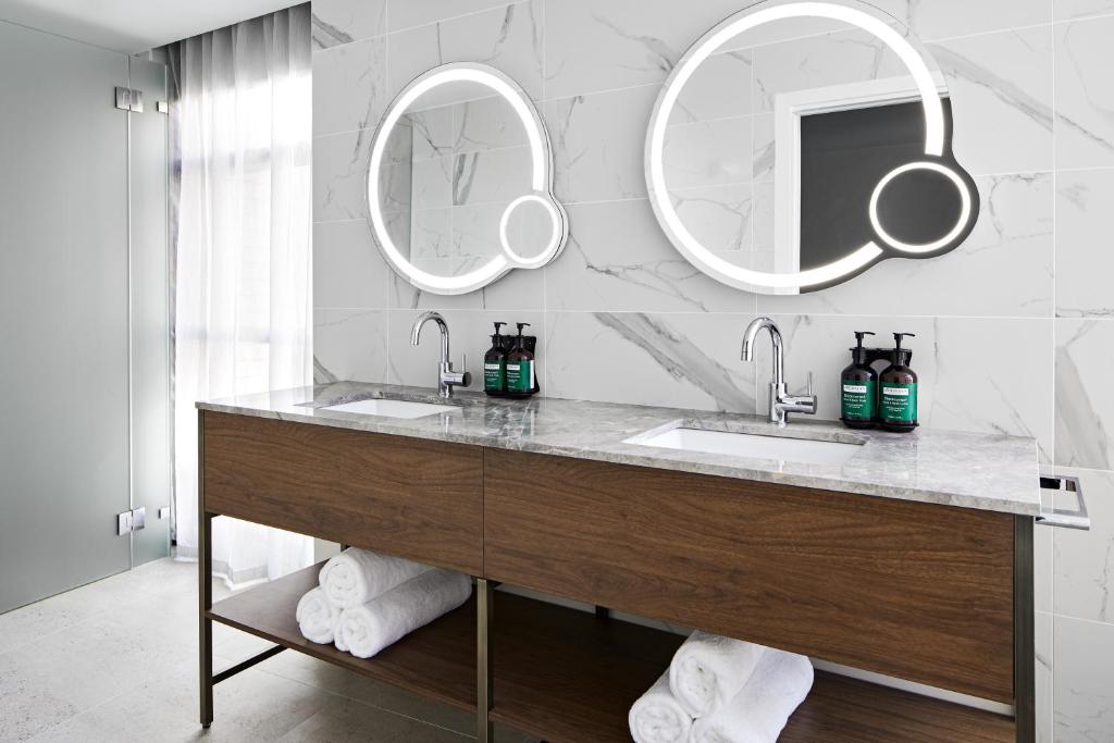 Crowne Plaza Sydney Darling Harbour by IHG - Resim 7
