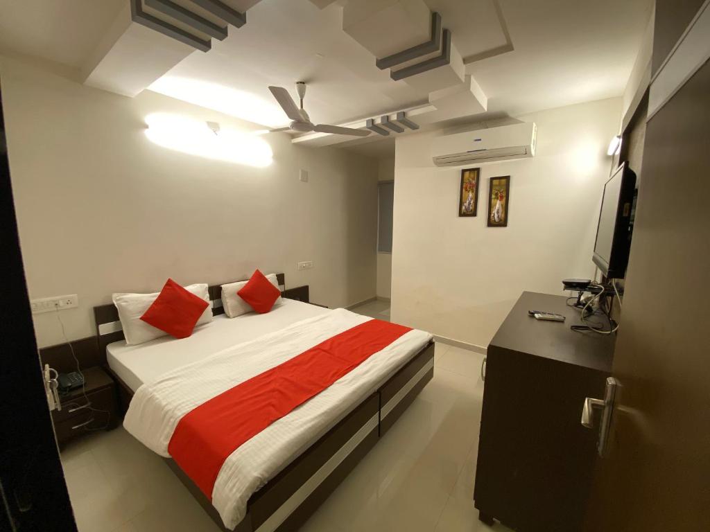 Postel nebo postele na pokoji v ubytování Hotel Riverfront