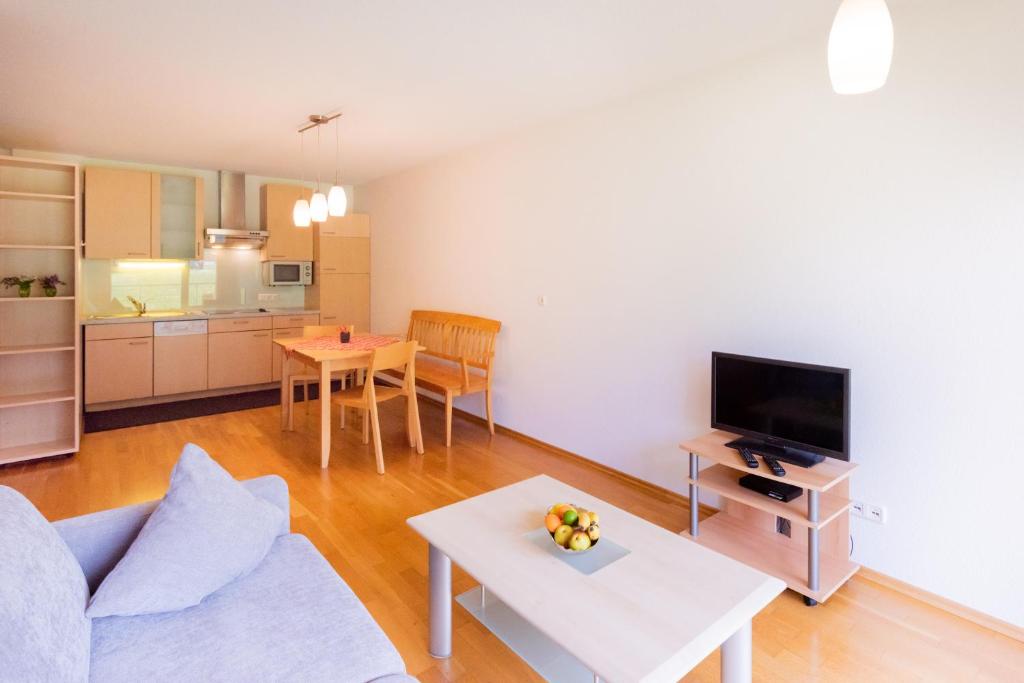 Kuchyň nebo kuchyňský kout v ubytování Apartments Susanne