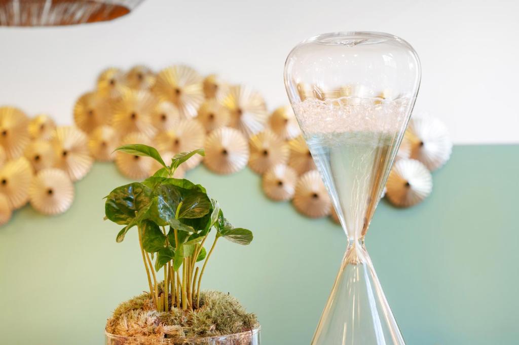 Becozy Self Check-in Pop-Up Hotel Basel - Resim 20