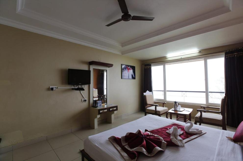 KSTDC Hotel Mayura Valley View Madikeri - غرفة مزدوجة أساسية