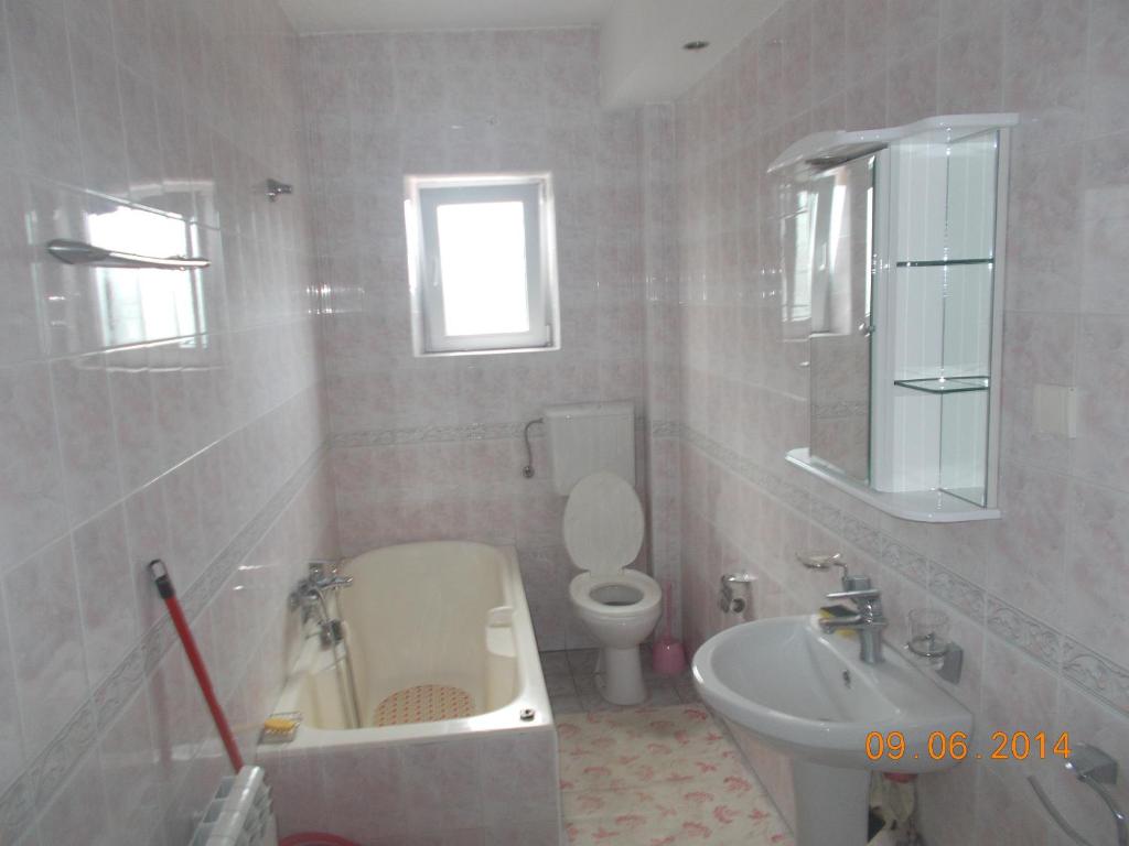 Koupelna v ubytování Apartment Gajic