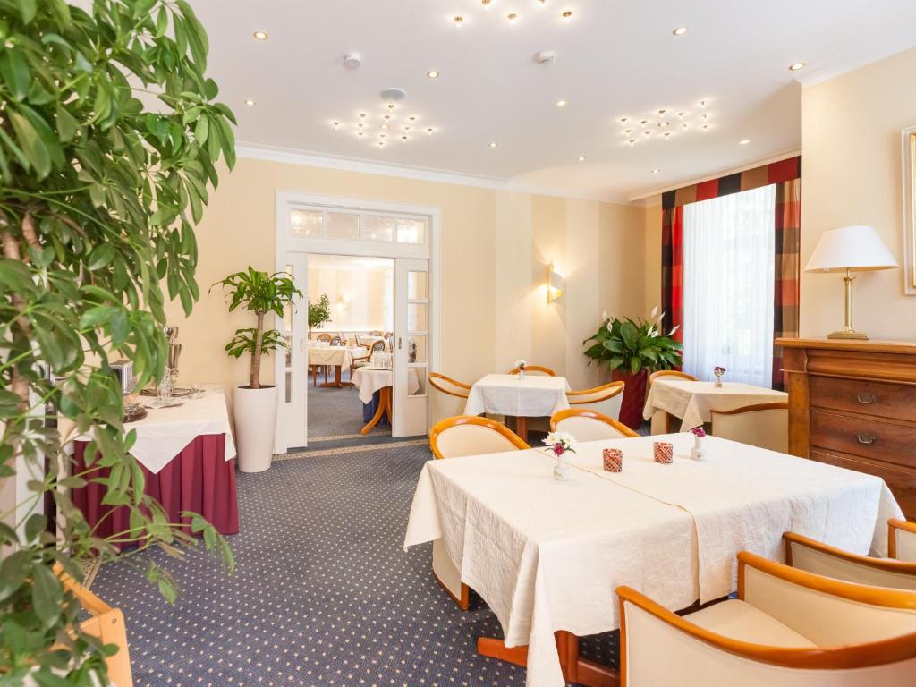 Restaurace v ubytování Park-Hotel