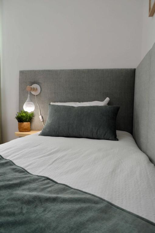 Old Village Hostel - 10