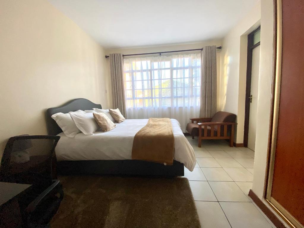 Takdiri Homes - Superior Queen Room
