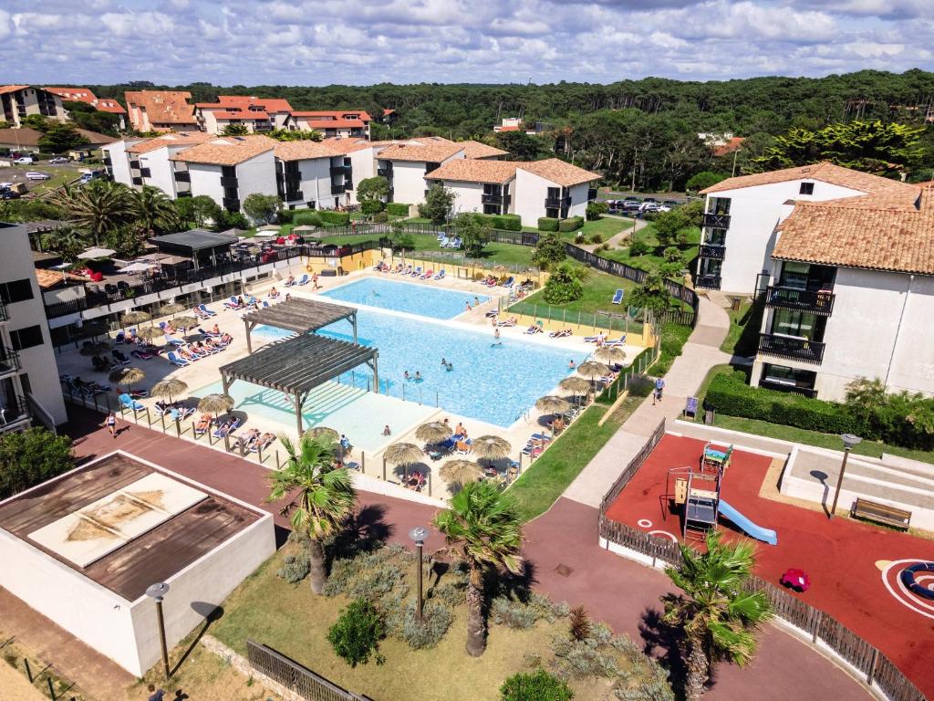 an overhead view of a pool at a resort at Belambra Clubs Seignosse - Les Tuquets in Seignosse