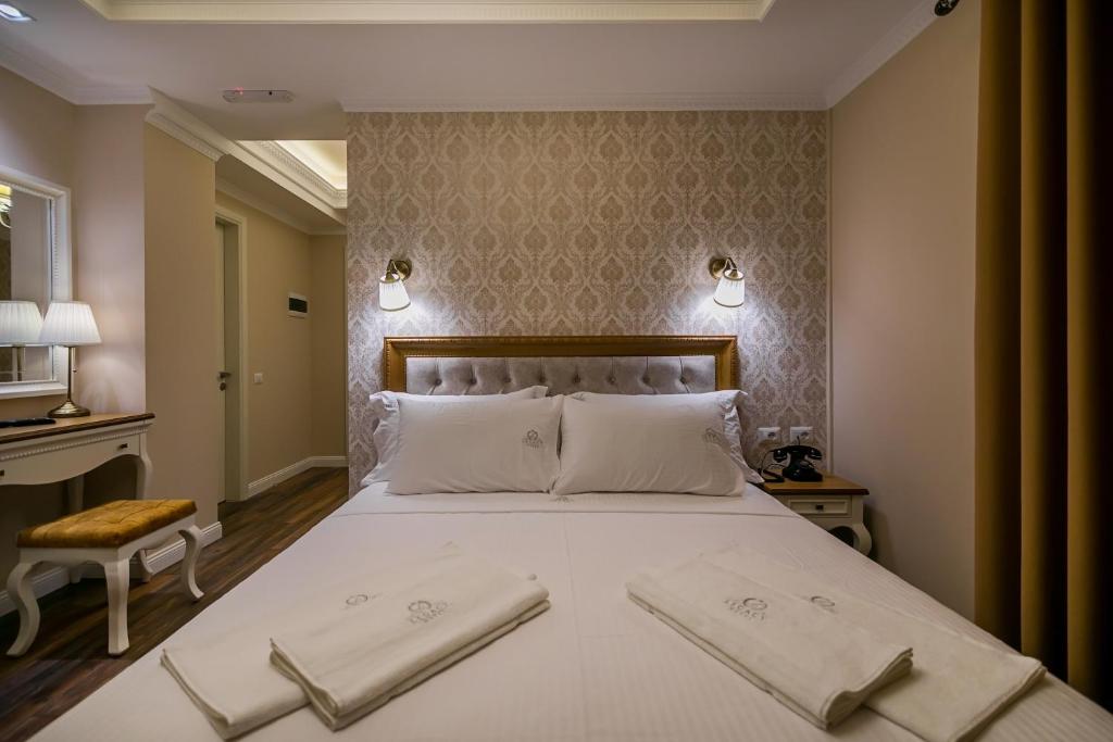 Legacy Boutique Hotel - Suite Junior Con Balcón